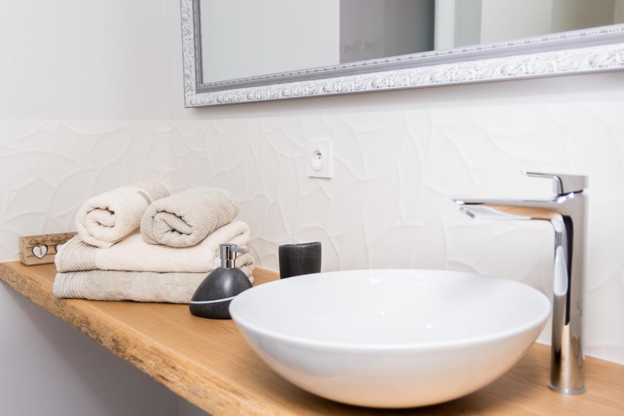 L'Attrap'Reves : Le Confort Hotelier, La Convivialite En Plus Ergersheim Exterior foto